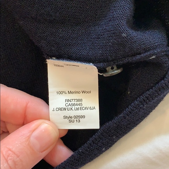 J Crew sweater with contrast intarsia collar - FREE SHIPPING! - Picture 3 of 4